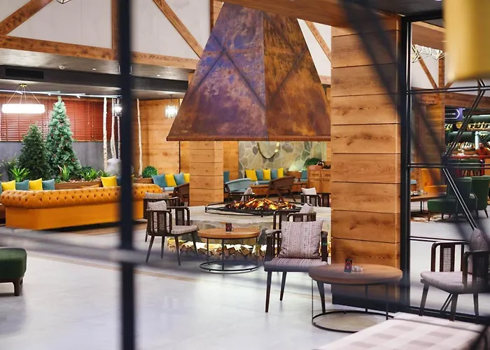 Hotel Zlatibor 4* ズラティボール