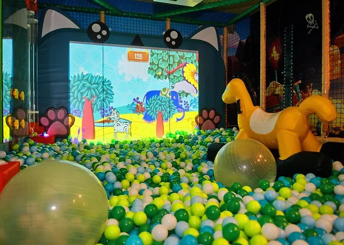 ホテル Hotel Zlatibor ズラティボール