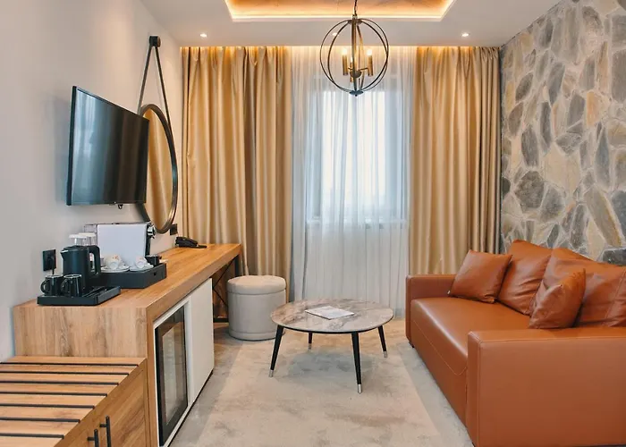 ホテル Hotel Zlatibor